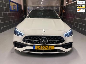 Mercedes-Benz C-klasse 200 AMG Line | NL AUTO | 360 CAMERA | beschikbaar voor biedingen
