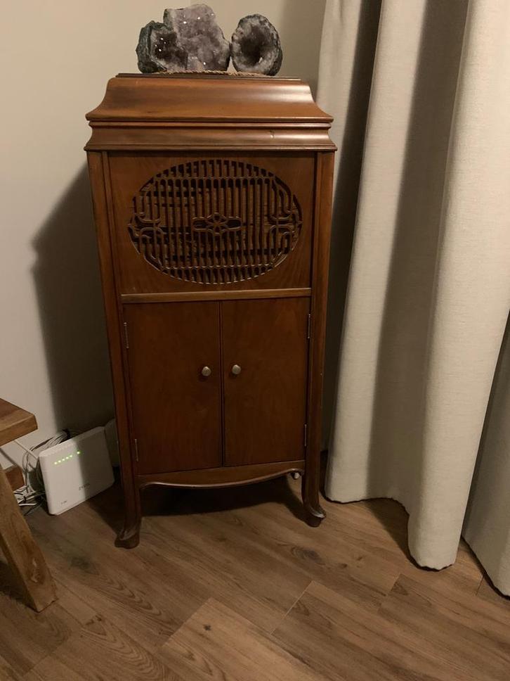 Antieke Brunswick grammofoon met platen – De Pijp, Antiek en Kunst, Antiek | Meubels | Kasten, Ophalen of Verzenden