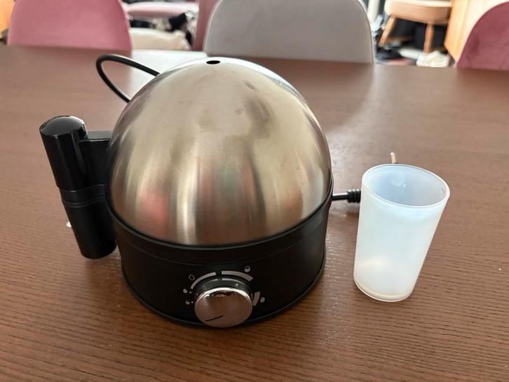 WMF Eierkoker - 7 eieren, Huis en Inrichting, Keuken | Potten en Pannen, Gebruikt, Overige typen, Rvs, Ophalen of Verzenden