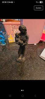 Bronzen beeldje van moeder en kind, Ophalen of Verzenden