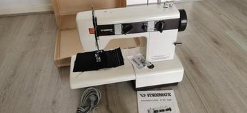 Naaimachine VENDOMATIC 044 in harde kaap Compleet beschikbaar voor biedingen