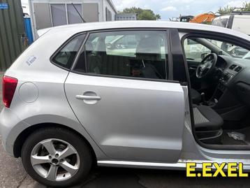 Deur rechts achter Volkswagen Polo 6R 2009-14 LA7W beschikbaar voor biedingen