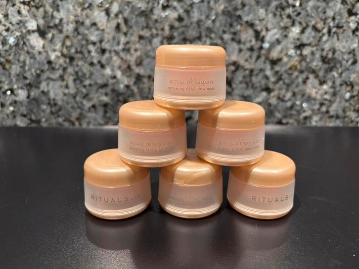Ritual of Namaste AHA Glow Mask 15 ml 🤍 nieuw, Sieraden, Tassen en Uiterlijk, Uiterlijk | Gezichtsverzorging, Nieuw, Gehele gezicht