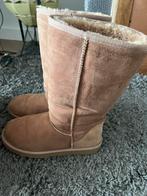 UGG Classic laarsjes hoog maat 39, Kleding | Dames, Schoenen, Ophalen of Verzenden, Nieuw, Bruin