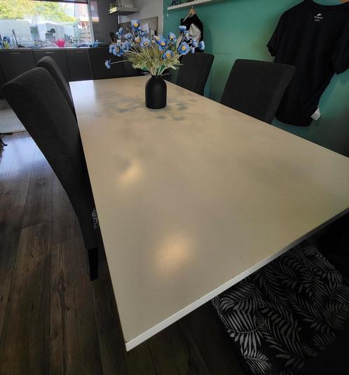 Witte Ikea eettafel, Huis en Inrichting, Tafels | Eettafels, Zo goed als nieuw, 100 tot 150 cm, 200 cm of meer, Vijf personen of meer