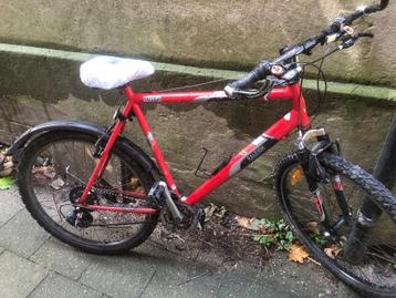 Mountainbike beschikbaar voor biedingen