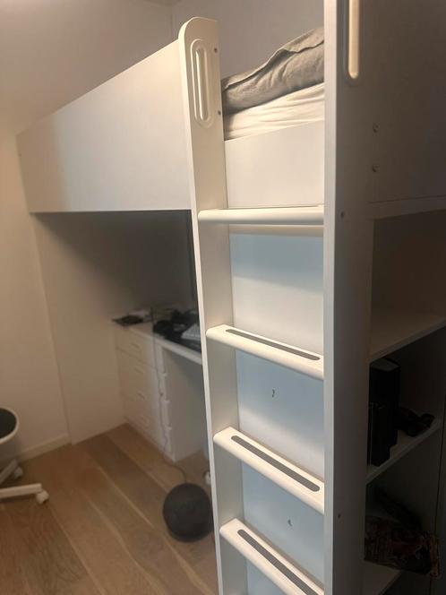 Hoogslaper met bureau ikea, Kinderen en Baby's, Kinderkamer | Stapelbedden en Hoogslapers, Gebruikt, Hoogslaper, Ophalen