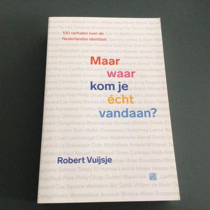 Robert Vuijsje - Maar waar kom je écht vandaan?, Boeken, Essays, Columns en Interviews, Zo goed als nieuw, Eén auteur, Ophalen of Verzenden