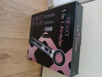 Nexxt 5 in 1 airstyler beschikbaar voor biedingen