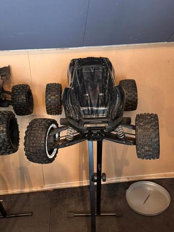 traxxas x maxx beschikbaar voor biedingen