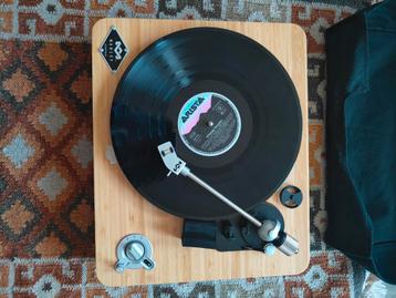 House of Marley platenspeler te koop!  beschikbaar voor biedingen