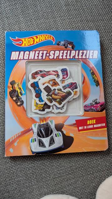Hotwheels Magneetboek - Speelplezier! beschikbaar voor biedingen