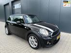 Mini Mini 1.6 ONE CHILI + BJ012 + AIRCO + LMV, Voorwielaandrijving, Euro 5, Gebruikt, Zwart