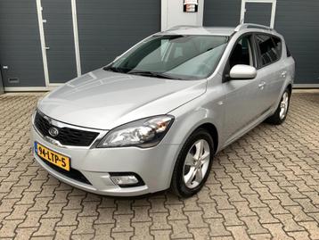 Kia Cee'd 1.4 CVVT X-ecutive Trekhaak beschikbaar voor biedingen