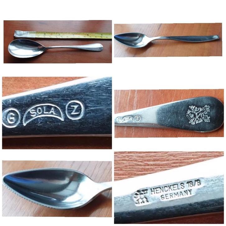 2 vintage (baby)lepels 1 SOLA ovaal & 1 + zaagrand !, Antiek en Kunst, Antiek | Bestek, Ophalen of Verzenden