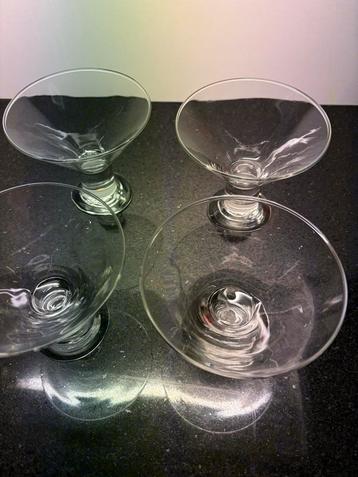 6 Cocktail Glazen beschikbaar voor biedingen