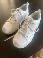 Sneaker, Fila, Ophalen of Verzenden, Zo goed als nieuw