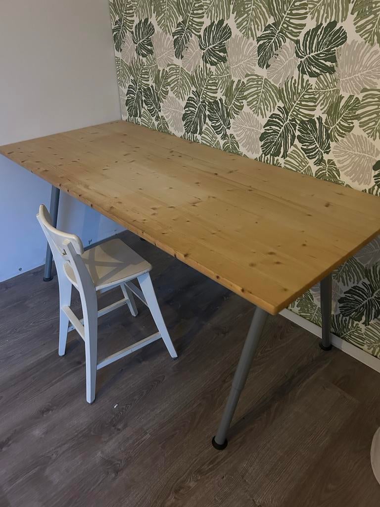 Groot bureau 180x80cm - In hoogte verstelbaar, Huis en Inrichting, Bureaus, Ophalen, In hoogte verstelbaar, Gebruikt