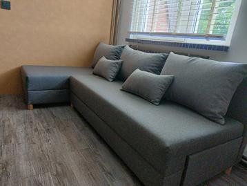 Slaapbank chaise longue HAMPEN grijze stof/eiken z.g.a.n.