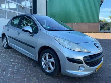 Peugeot 207 1.4 16V 5DRS 2006 Grijs beschikbaar voor biedingen