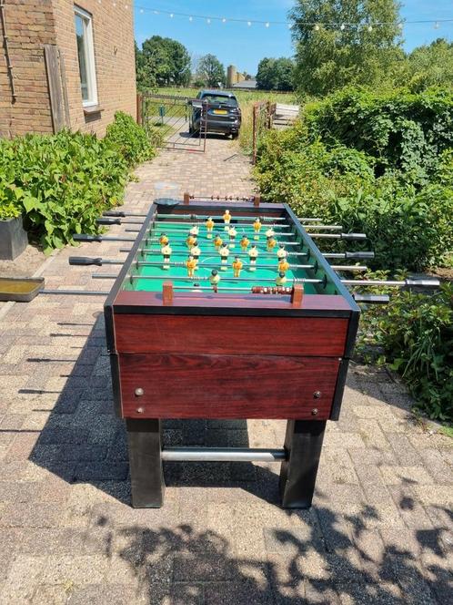 Zeer degelijk professioneel tafel voetbalspel., Kinderen en Baby's, Speelgoed | Voetbaltafels, Zo goed als nieuw, Ophalen of Verzenden
