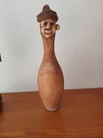 Keramiek beeldje van een man met hoed, Antiek en Kunst, Kunst | Beelden en Houtsnijwerken, Ophalen of Verzenden