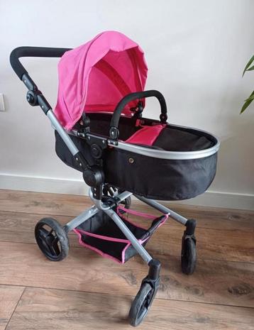 Poppenwagen  beschikbaar voor biedingen