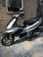 Gillera Runner DD 70CC - Volledig Gereviseerd, Fietsen en Brommers, Scooters | Piaggio, Ophalen, Overige modellen, Maximaal 45 km/u