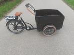 Elektrische bakfiets, Fietsen en Brommers, Ophalen of Verzenden, Zo goed als nieuw, 4 kinderen of meer