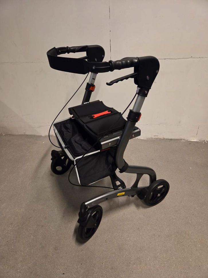 Multimotion RG70 standaard lichtgewicht rollator, Diversen, Rollators, Lichtgewicht, Ophalen of Verzenden