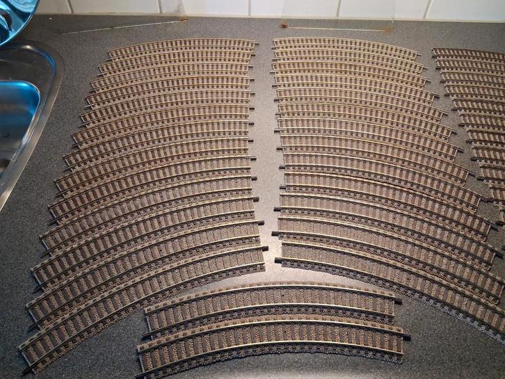 40 x fleischmann 6120 in bijna nieuwstaat, Hobby en Vrije tijd, Modeltreinen | H0, Zo goed als nieuw, Rails, Gelijkstroom, Fleischmann