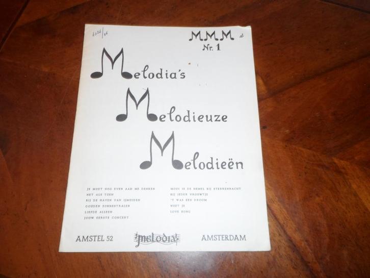 Melodia's melodieuze melodieen 1, Muziek en Instrumenten, Bladmuziek, Gebruikt, Artiest of Componist, Populair, Piano, Zang, Ophalen of Verzenden