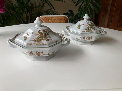 Servies Wedgewood "old chelsea" dekschalen en borden!, Antiek en Kunst, Antiek | Schalen, Verzenden