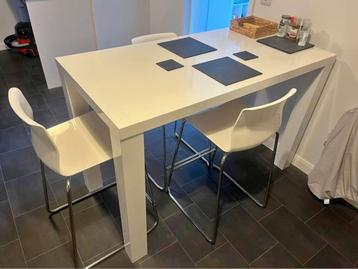 Bar TORESUND met 2x barstoel GLENN beschikbaar voor biedingen