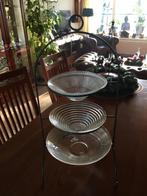 Etagere met glazen schalen., Huis en Inrichting, Woonaccessoires | Etagères, Ophalen