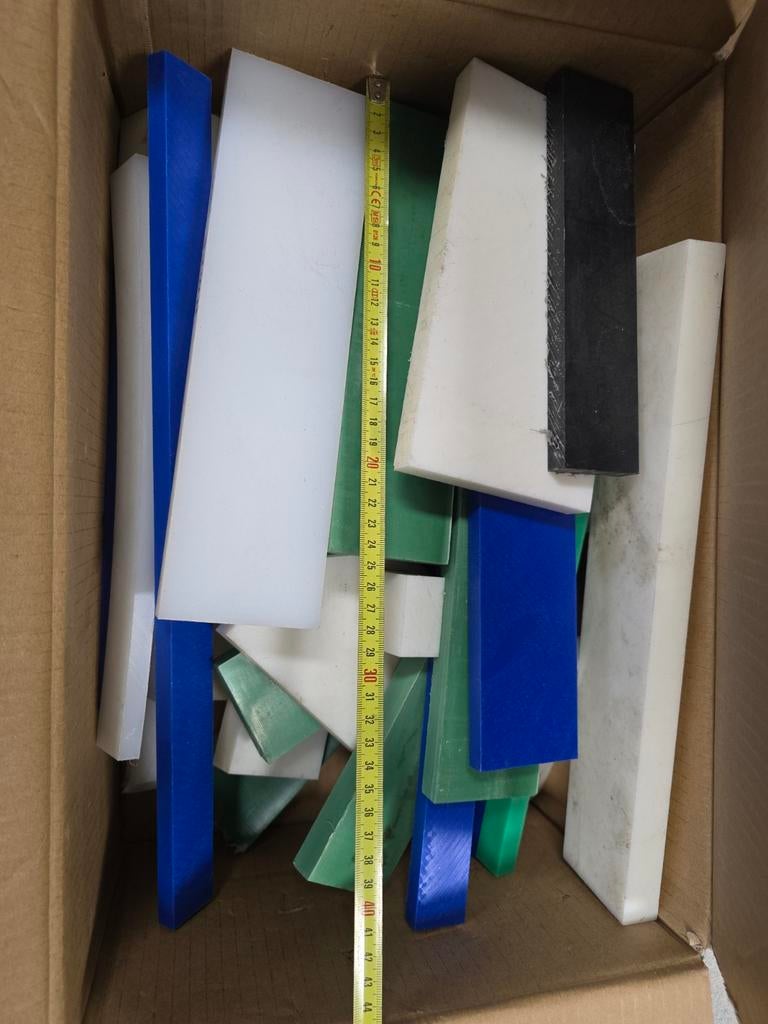 POM stukjes diverse maten, Ophalen of Verzenden