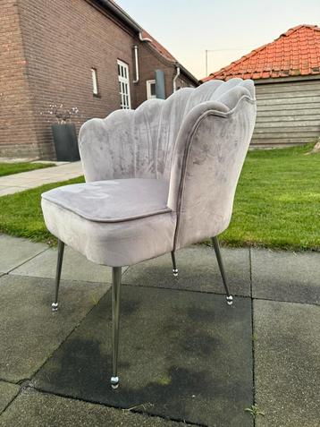 Eric kuster style stoelen in schelpvorm beschikbaar voor biedingen