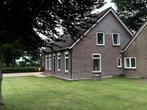 Vakantiehuis met 5 slaapkamers & jacuzzi & Sauna in Drenthe, 4 of meer slaapkamers, Chalet, Bungalow of Caravan, Aan meer of rivier