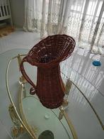 Rieten vaas, Huis en Inrichting, Woonaccessoires | Vazen, Ophalen, Overige kleuren, Glas, Minder dan 50 cm