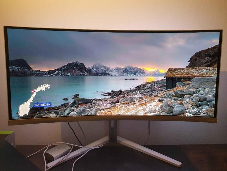 Philips Evnia 34M2C8600 34" QD-OLED, Computers en Software, Monitoren, Zo goed als nieuw, 151 t/m 200 Hz, DisplayPort, HDMI, USB-C