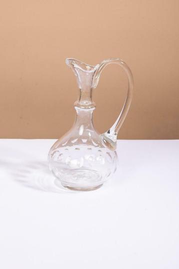 Amandelgeslepen glazen kan met oor, decanter, oorkaraf beschikbaar voor biedingen