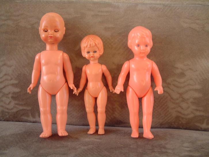 3 oude poppen nr 5, Verzamelen, Poppen, Pop, Ophalen of Verzenden