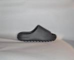 Yeezy slides ONYX, Kleding | Heren, Schoenen, Slippers, Zwart, Nieuw, Ophalen of Verzenden