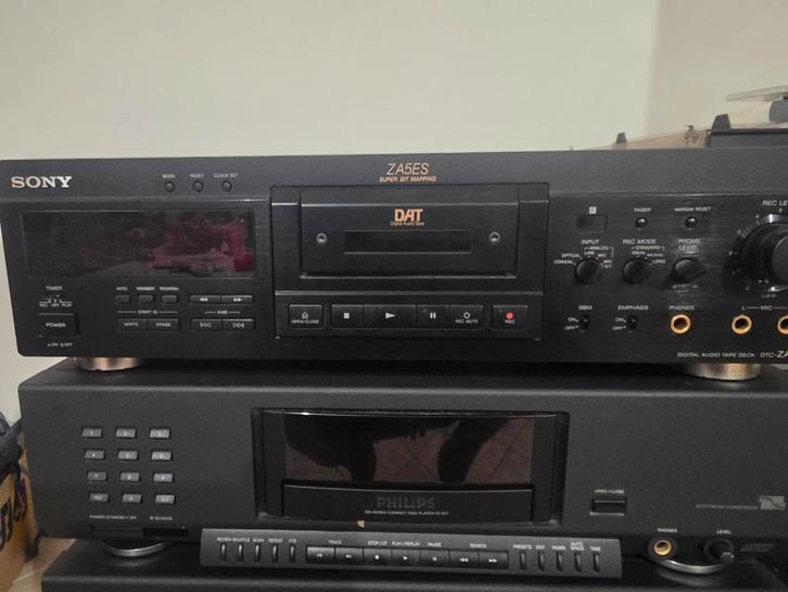 Sony DTC-ZA5ES DAT Recorder, Audio, Tv en Foto, Bandrecorders, Bandrecorder, Ophalen of Verzenden