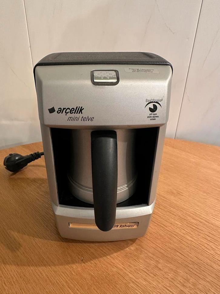 Turkse Koffiezetapparaat - Arçelik Mini Telve, Witgoed en Apparatuur, Koffiezetapparaten, Zo goed als nieuw, Gemalen koffie, Overige modellen