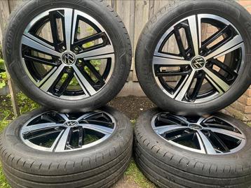4x8 mm 17” orig Vw caddy passat T-roc Goodyear zomerset beschikbaar voor biedingen