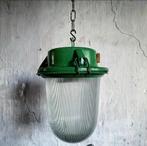 Vintage groene industriële bunker hanglampen Sovjet-Unie, Ophalen of Verzenden, Minder dan 50 cm