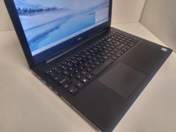 Snelle Dell Laptop! Intel Core i5 7200U | 8GB DDR4 | 256GB S beschikbaar voor biedingen