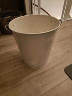 Stevige wasmand, Ophalen