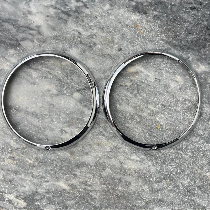 VW Type 14 Karmann Ghia Koplampringen chroom Hella Paar USA, Auto diversen, Auto-accessoires, Zo goed als nieuw, Ophalen of Verzenden